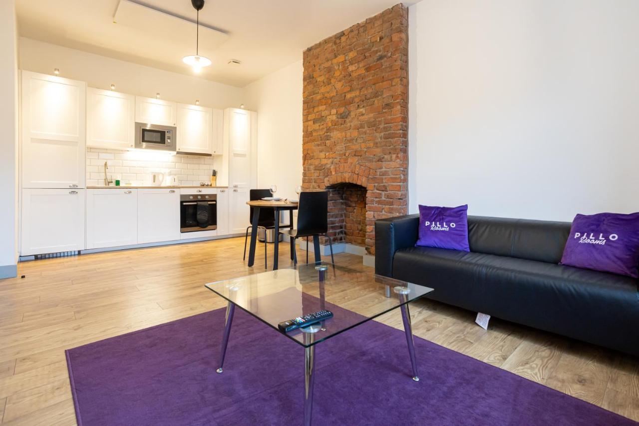Pillo Rooms Serviced Apartments - Salford Manchester Buitenkant foto
