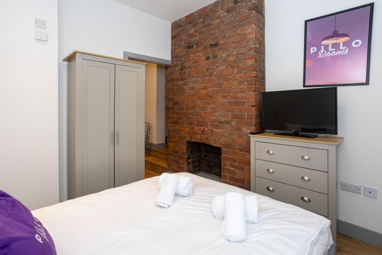 Pillo Rooms Serviced Apartments - Salford Manchester Buitenkant foto