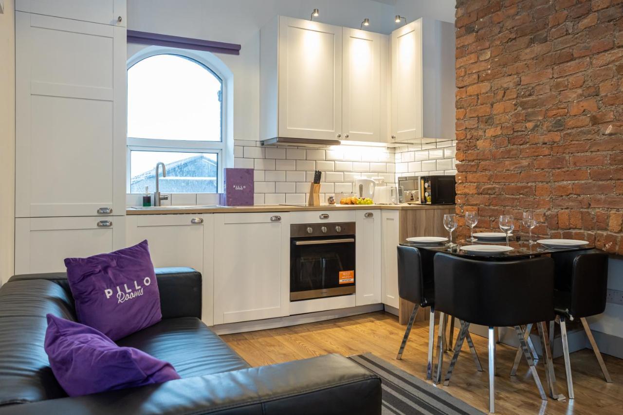 Pillo Rooms Serviced Apartments - Salford Manchester Buitenkant foto