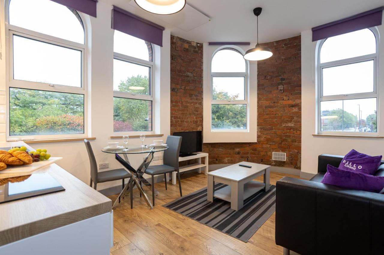 Pillo Rooms Serviced Apartments - Salford Manchester Buitenkant foto