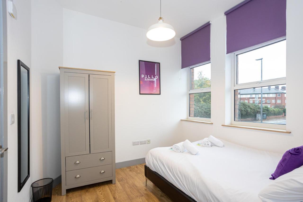 Pillo Rooms Serviced Apartments - Salford Manchester Buitenkant foto
