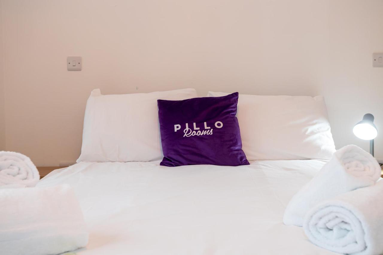 Pillo Rooms Serviced Apartments - Salford Manchester Buitenkant foto