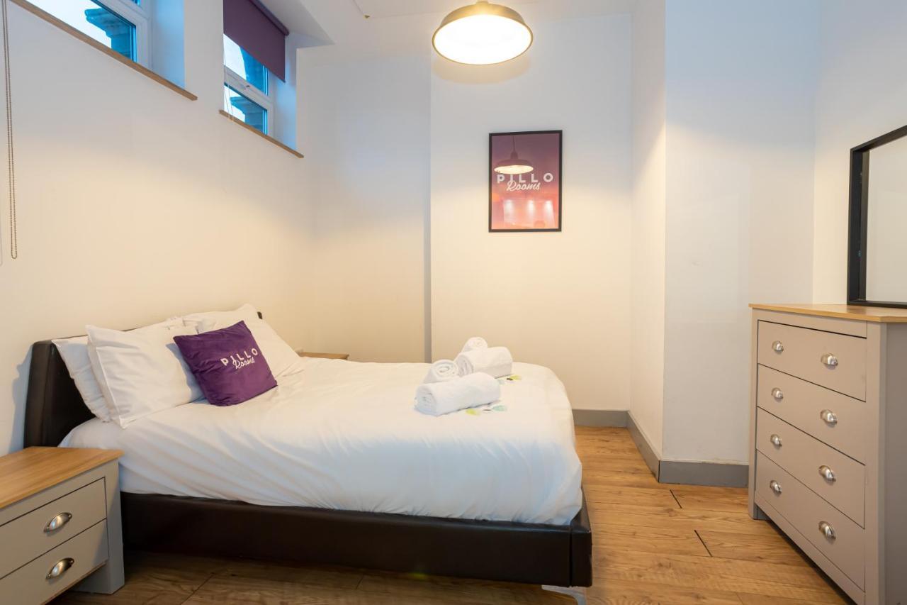 Pillo Rooms Serviced Apartments - Salford Manchester Buitenkant foto