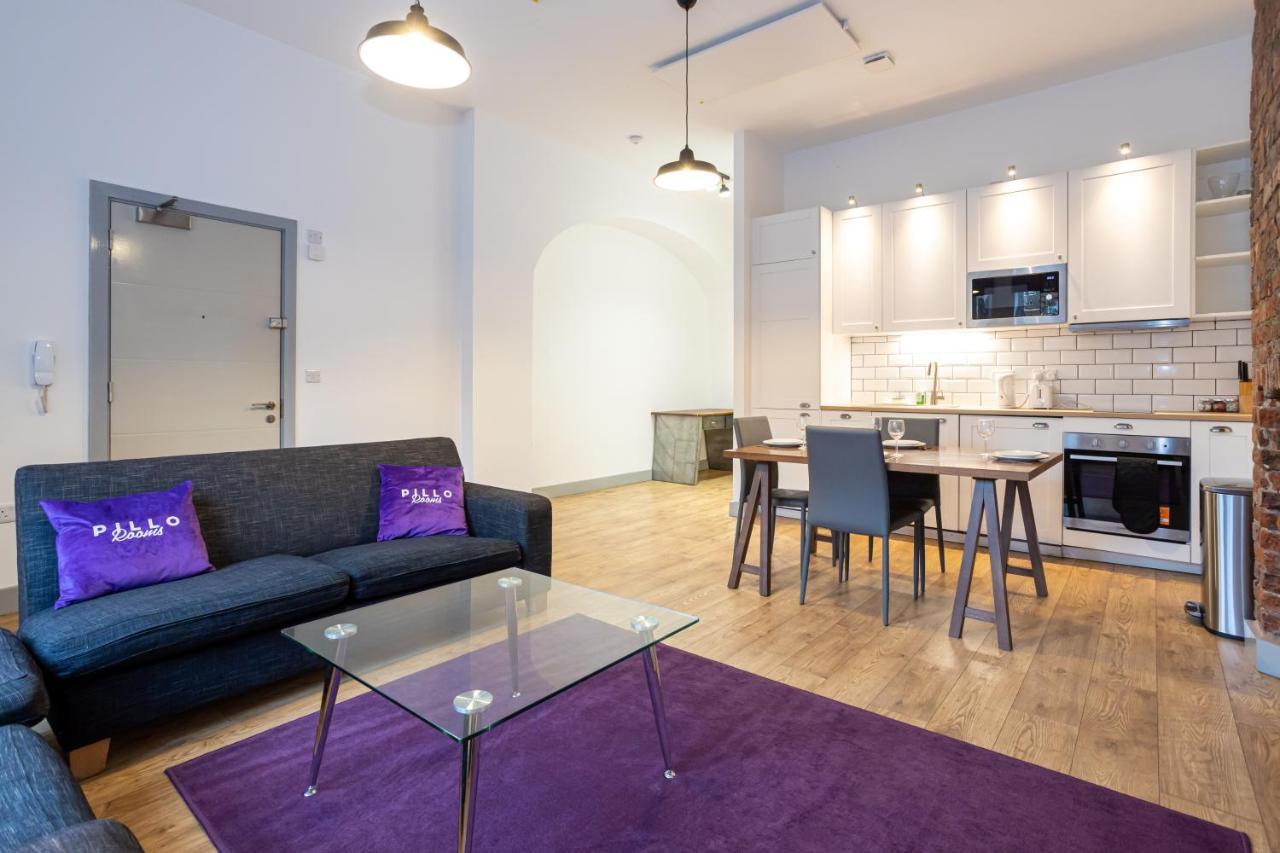 Pillo Rooms Serviced Apartments - Salford Manchester Buitenkant foto