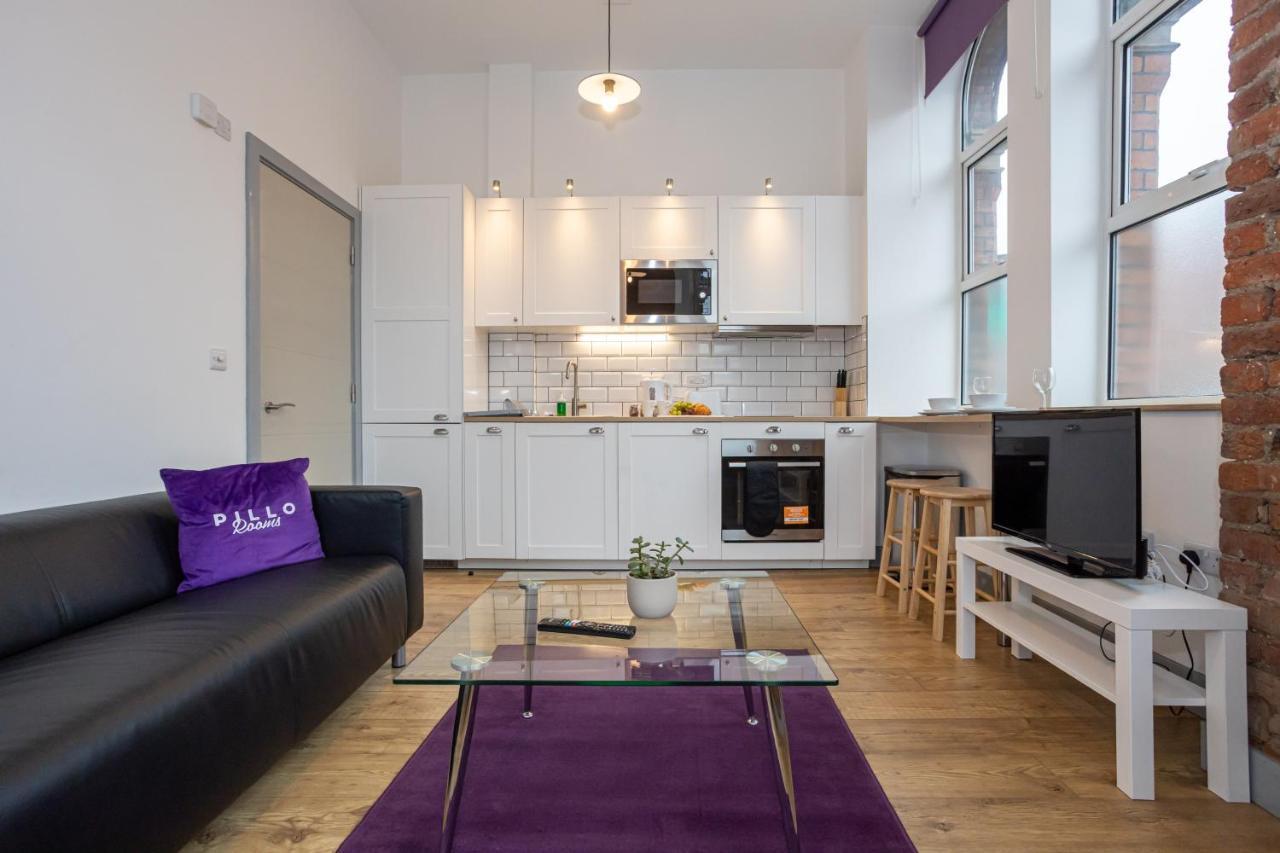 Pillo Rooms Serviced Apartments - Salford Manchester Buitenkant foto